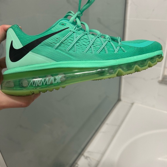 Women’s Nike Air Max Running Shoes Mint Green - Picture 4 of 5